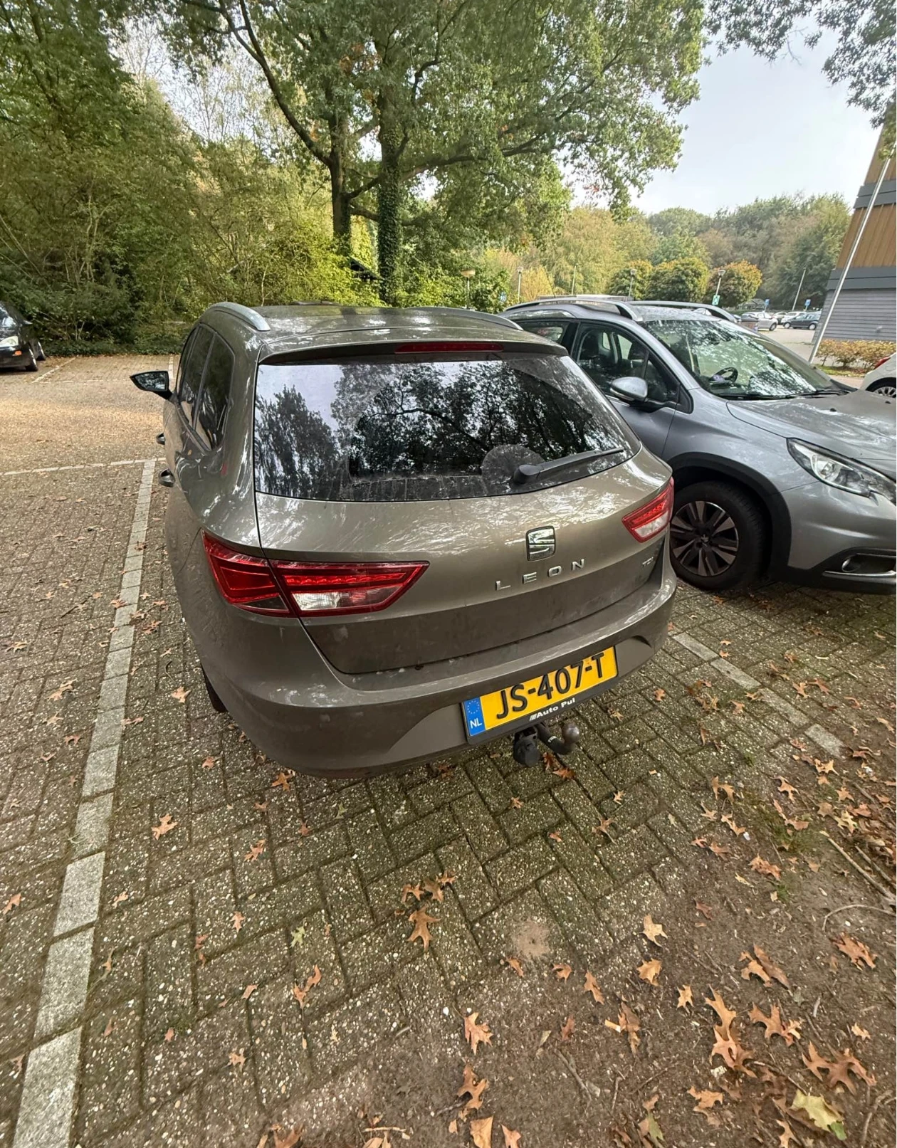 Seat Leon 1.6D, снимка 2 - Автомобили и джипове - 56288669