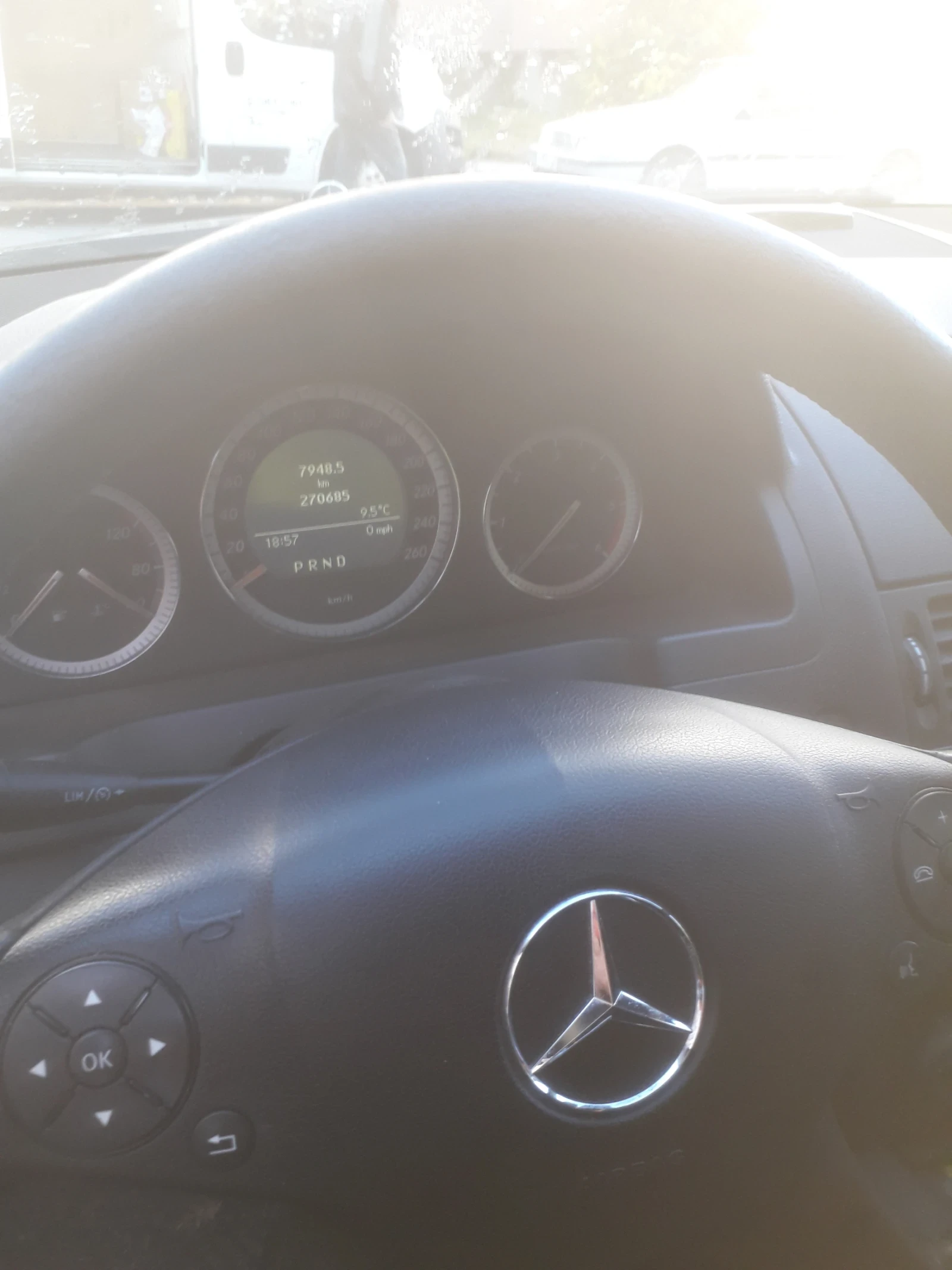 Mercedes-Benz 200, снимка 4 - Автомобили и джипове - 56542440
