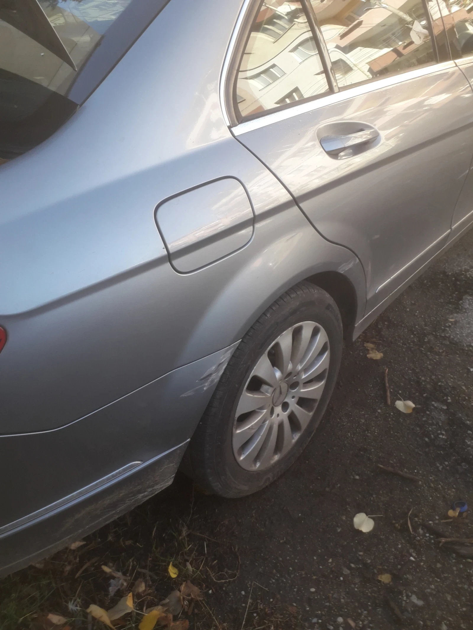 Mercedes-Benz 200, снимка 12 - Автомобили и джипове - 56542440