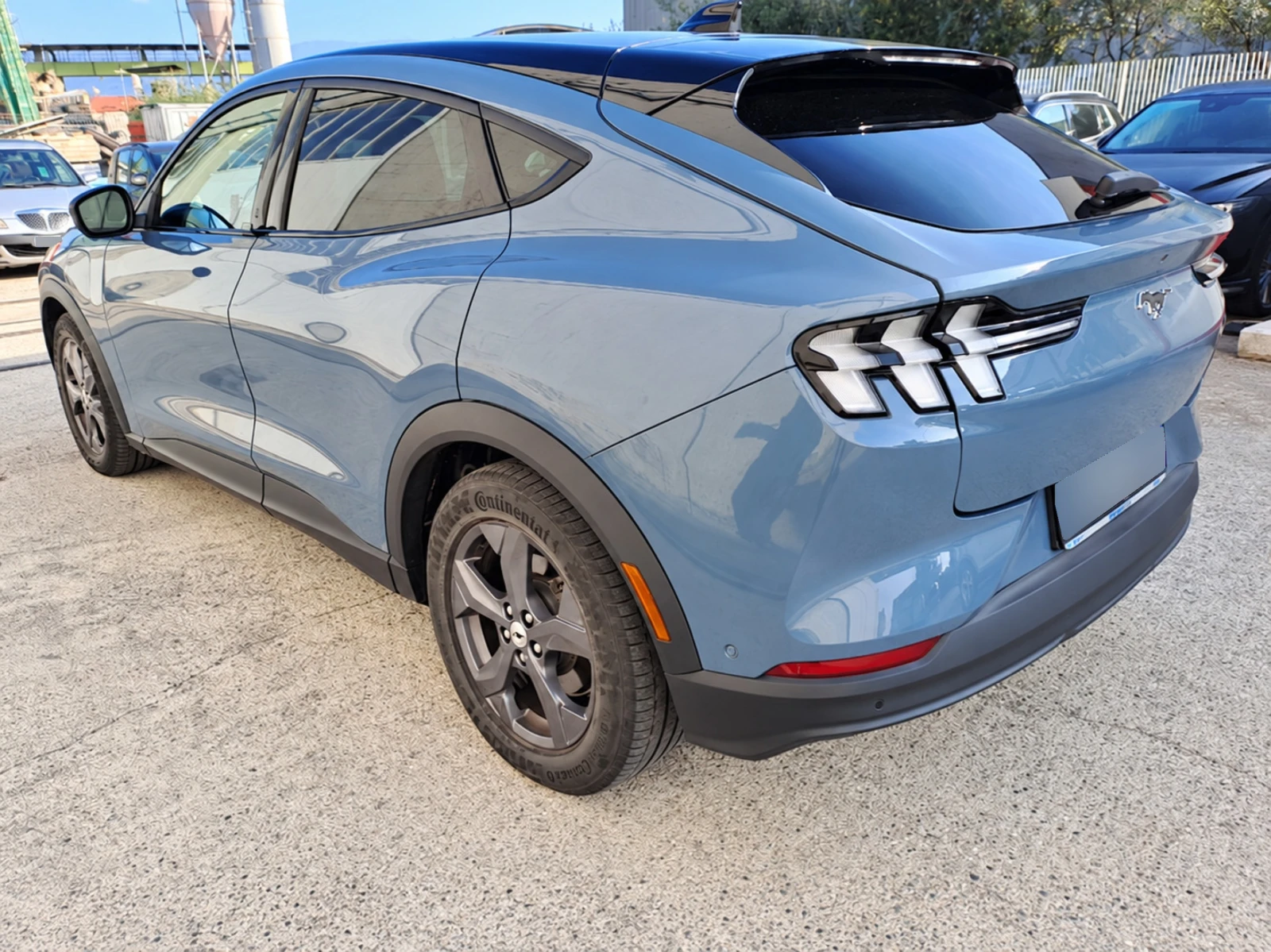 Ford Mustang Mach-E Mach-E 76 kWh, снимка 3 - Автомобили и джипове - 56656606