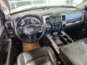 Dodge RAM 1500   5.7L SPORT / КОЖА / ПОДГРЕВ / ПАНОРАМА , снимка 9
