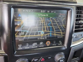 Dodge RAM 1500   5.7L SPORT / КОЖА / ПОДГРЕВ / ПАНОРАМА , снимка 11