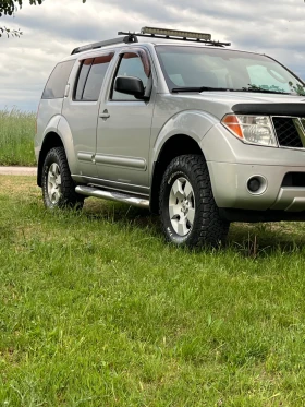 Обява за продажба на Nissan Pathfinder 4.0 L бензин ~19 000 лв. - изображение 1