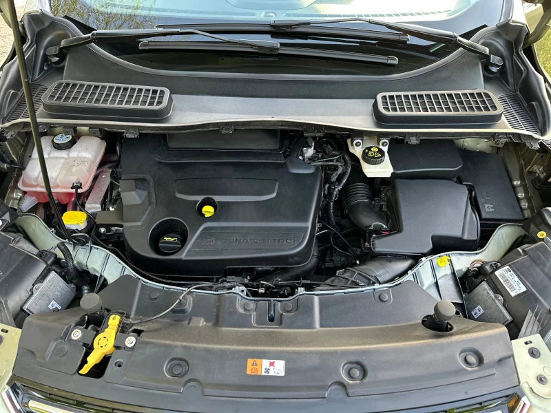 Ford Kuga Ford Kuga 2.0 TDCi 4X4 / AVTOMAT / KEYLESS , снимка 16 - Автомобили и джипове - 51410564