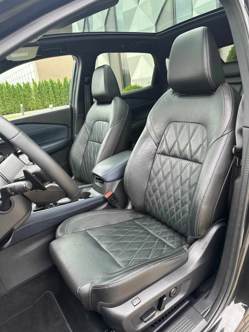 Nissan Qashqai Хибрид 360* масаж панорама Босе, снимка 13 - Автомобили и джипове - 51846625