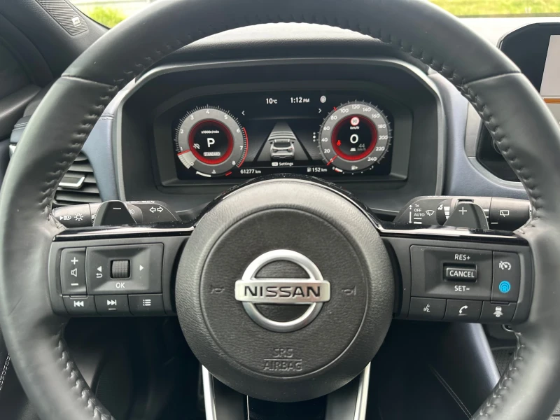 Nissan Qashqai Хибрид 360* масаж панорама Босе, снимка 16 - Автомобили и джипове - 51846625