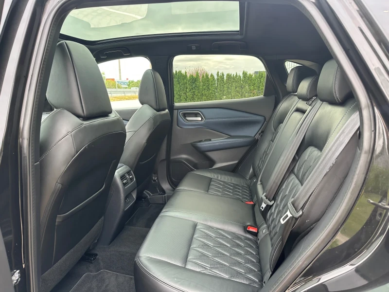 Nissan Qashqai Хибрид 360* масаж панорама Босе, снимка 10 - Автомобили и джипове - 51846625