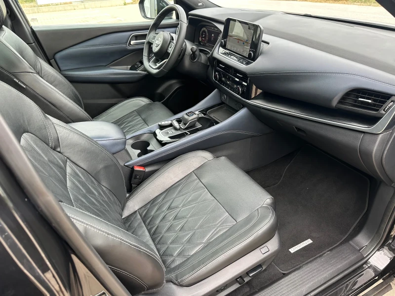 Nissan Qashqai Хибрид 360* масаж панорама Босе, снимка 11 - Автомобили и джипове - 51846625