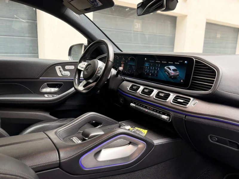 Mercedes-Benz GLE 400 Mercedes GLE400d AMG Coupe* Night* 360* HUD* BURM*, снимка 10 - Автомобили и джипове - 51882511