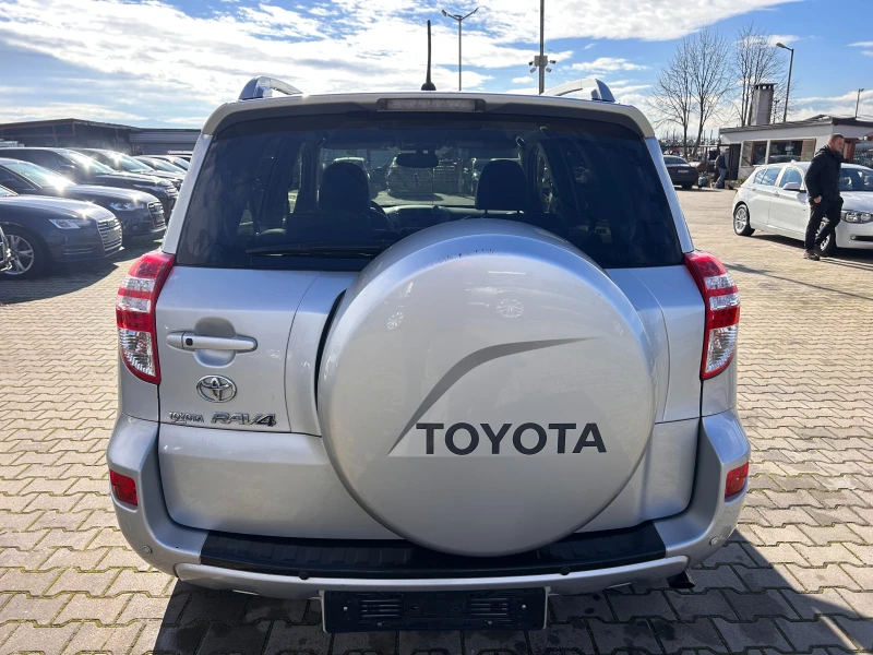 Toyota Rav4 2.2D-4D 4X4 KOJA/NAVI EURO 5, снимка 7 - Автомобили и джипове - 52616030