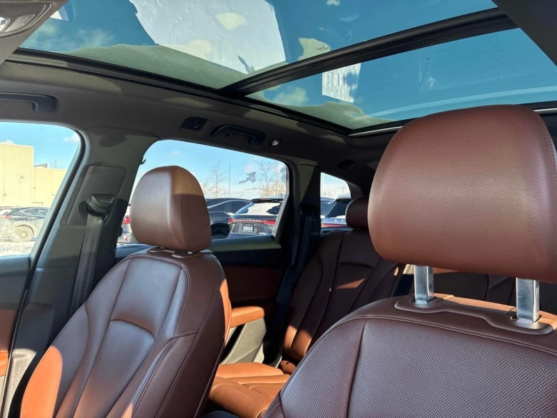 Audi Q7 * Technik * CARFAX * БЕЗ ПЪРВОНАЧАЛНА ВНОСКА, снимка 10 - Автомобили и джипове - 53173379