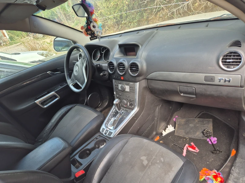 Opel Antara, снимка 9 - Автомобили и джипове - 53447769