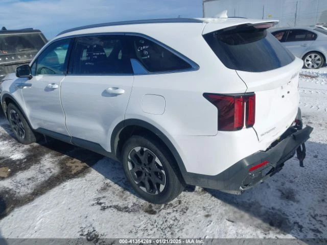 Kia Sorento, снимка 3 - Автомобили и джипове - 49117490