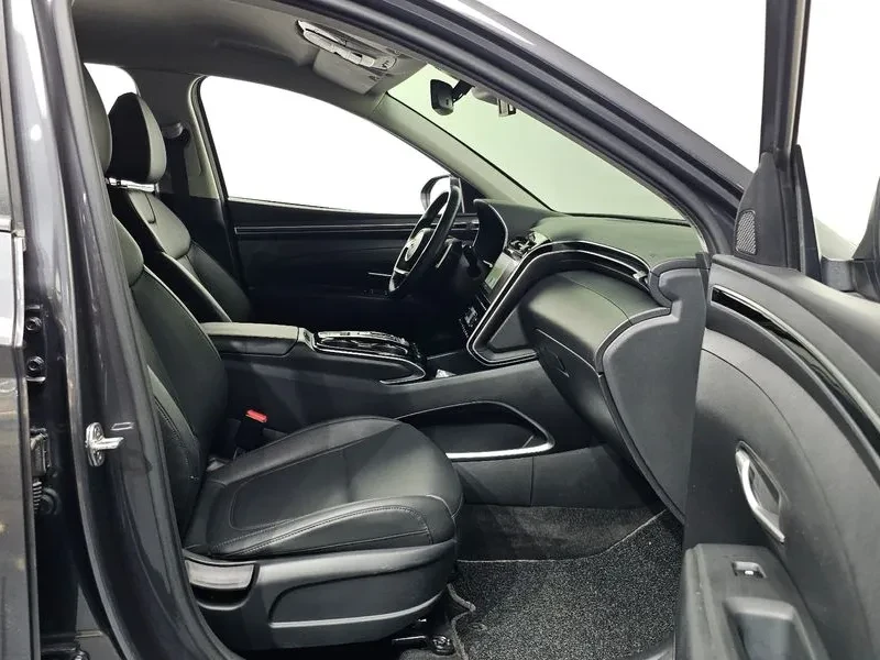 Hyundai Tucson Diesel 2.0 4Wd Premium, снимка 13 - Автомобили и джипове - 55098465