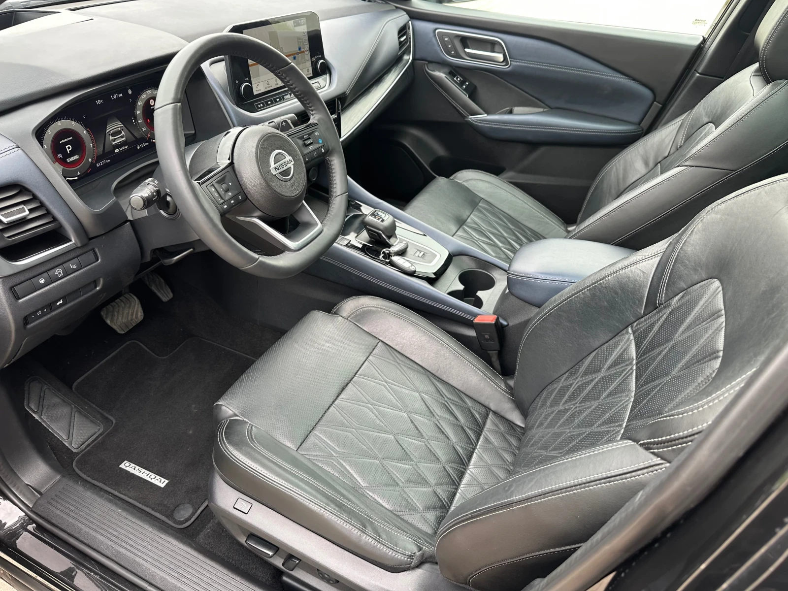 Nissan Qashqai Хибрид 360* масаж панорама Босе | Mobile.bg — изображение 12