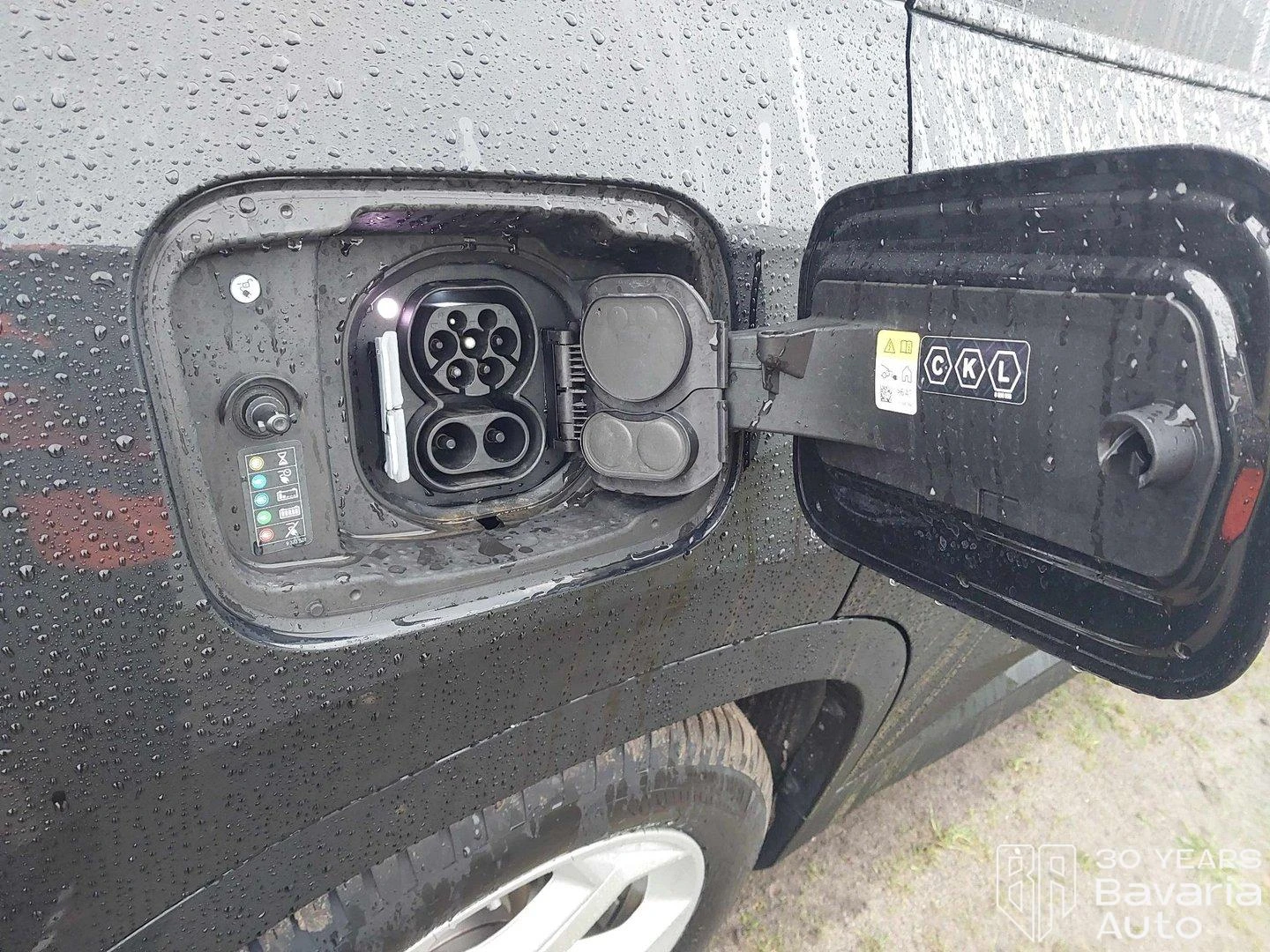 BMW iX1 30 xDrive M Sport Paket  | Mobile.bg   13