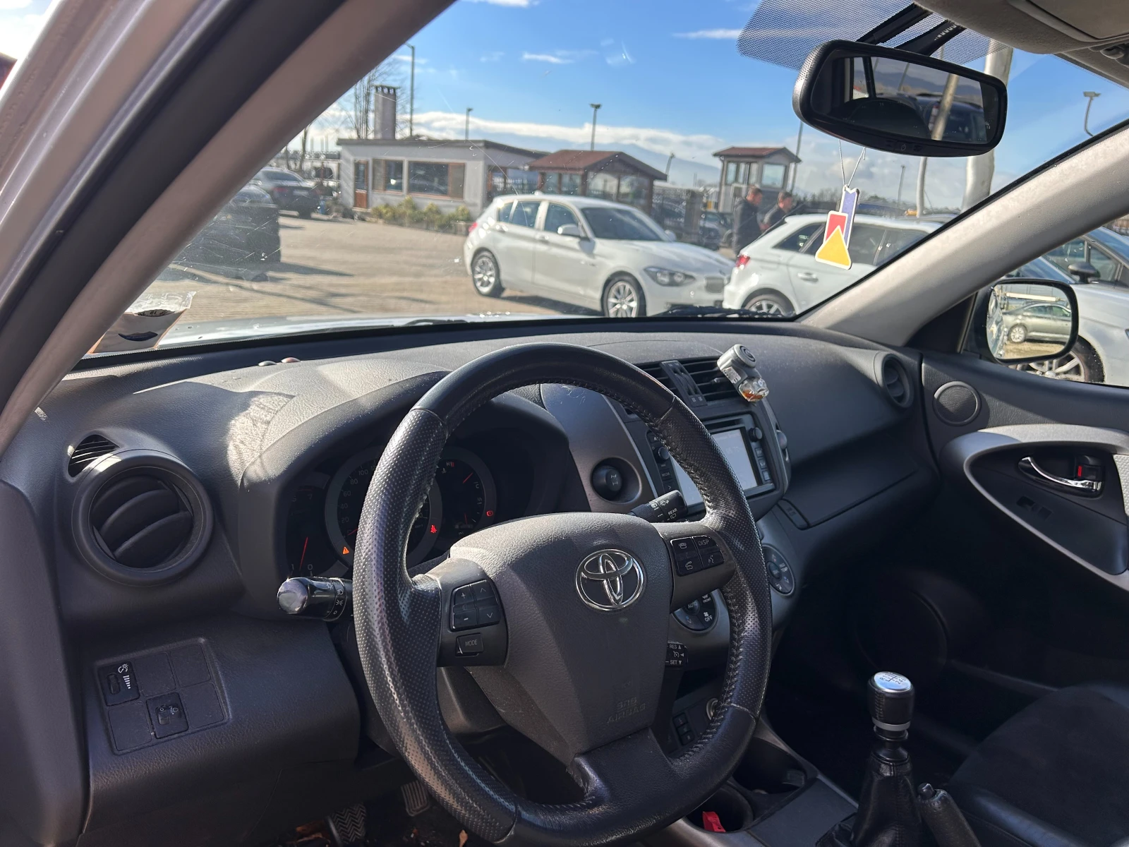 Toyota Rav4 2.2D-4D 4X4 KOJA/NAVI EURO 5 | Mobile.bg � ����������� 12