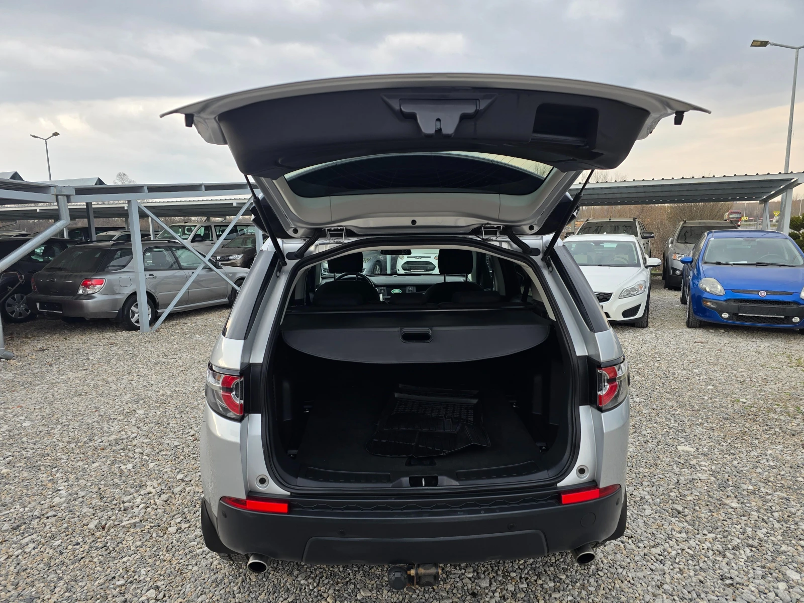 Land Rover Discovery Sport 2, 0 D НОВ ВНОС !! РЕАЛНИ 139000 км !! ЕВРО 6Б !!, снимка 15 - Автомобили и джипове - 54012271