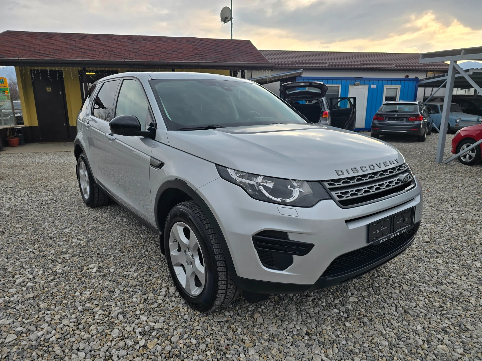 Land Rover Discovery Sport 2, 0 D НОВ ВНОС !! РЕАЛНИ 139000 км !! ЕВРО 6Б !!, снимка 7 - Автомобили и джипове - 54012271