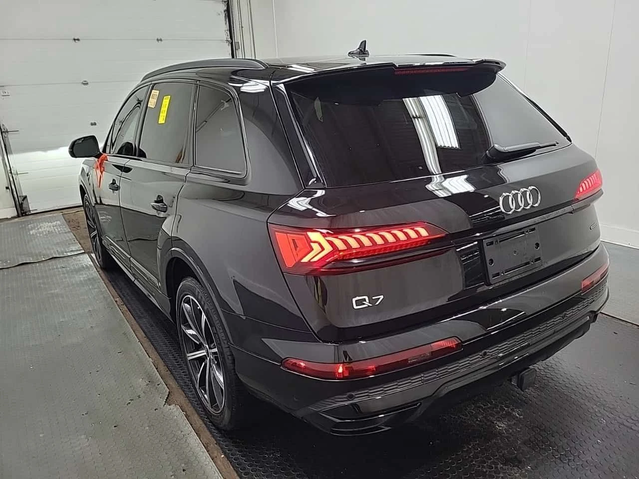 Audi Q7 * PROGRESSIV * CARFAX * ЦЕНА ДО БГ, снимка 5 - Автомобили и джипове - 54082130