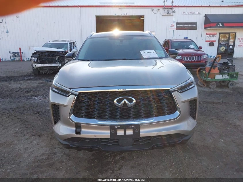 Infiniti QX60 3.5l Luxe Awd, снимка 12 - Автомобили и джипове - 54141587