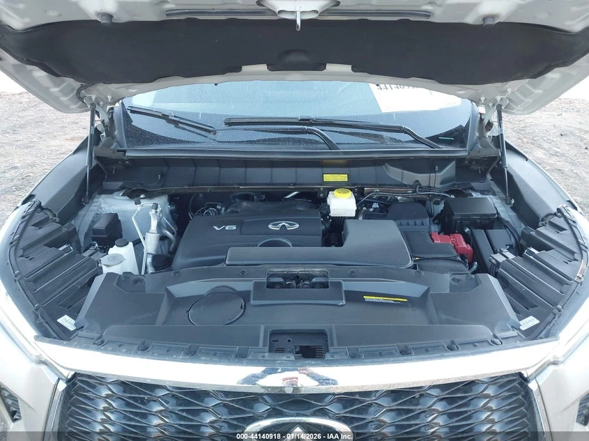 Infiniti QX60 3.5l Luxe Awd, снимка 10 - Автомобили и джипове - 54141587