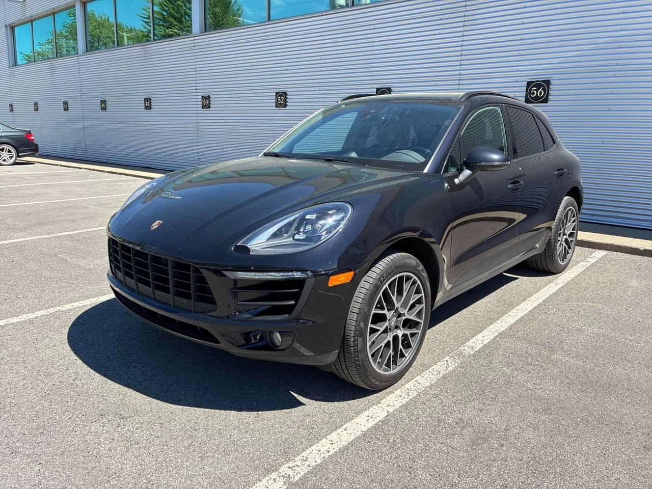 Porsche Macan * AWD * АВТОКРЕДИТ БЕЗ ПЪРВОНАЧАЛНА ВНОСКА* 