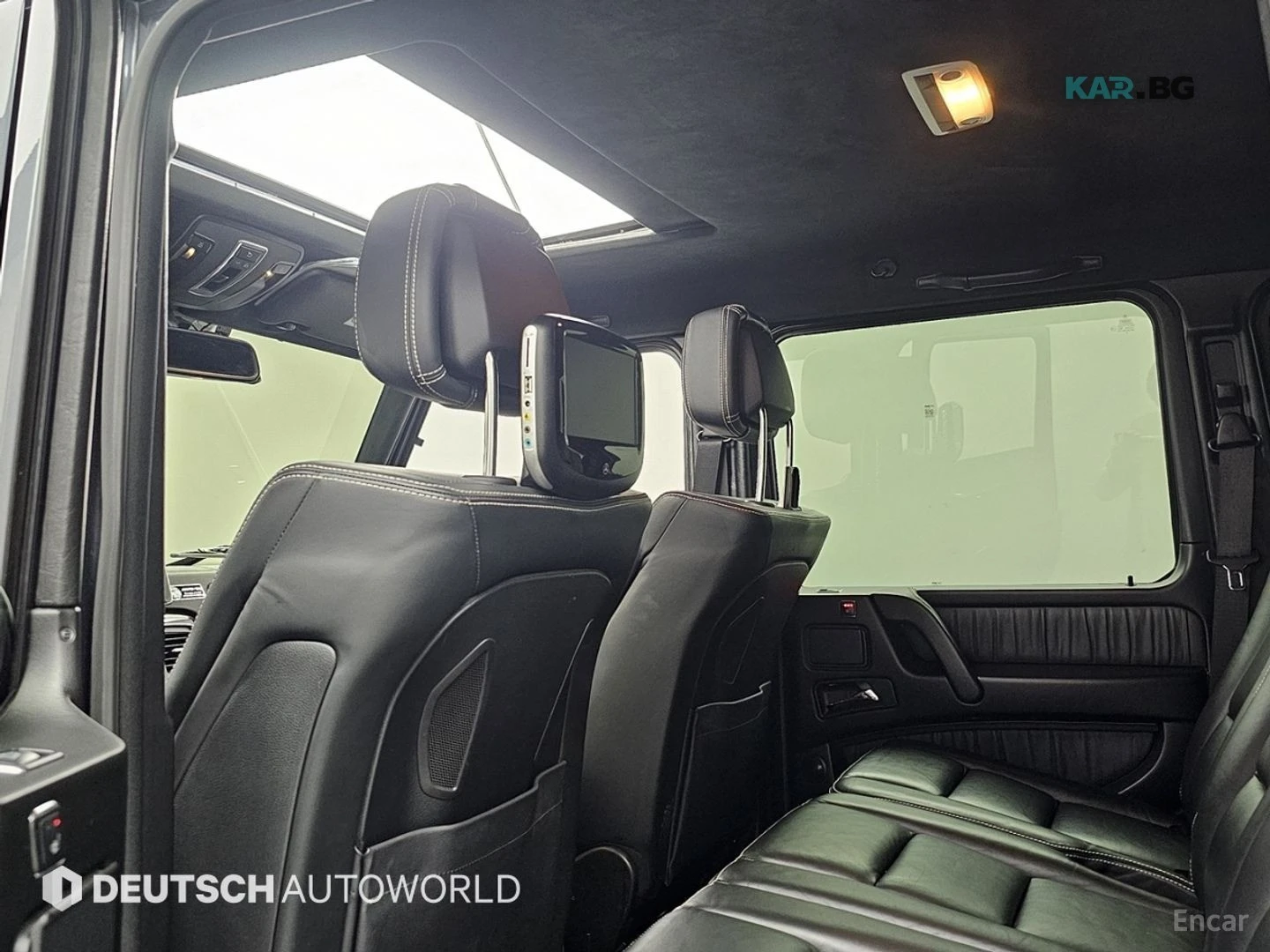 Mercedes-Benz G 63 AMG HARMAN / ОБДУХ / ПОДГРЕВИ / ШИБИДАХ, снимка 16 - Автомобили и джипове - 54989666