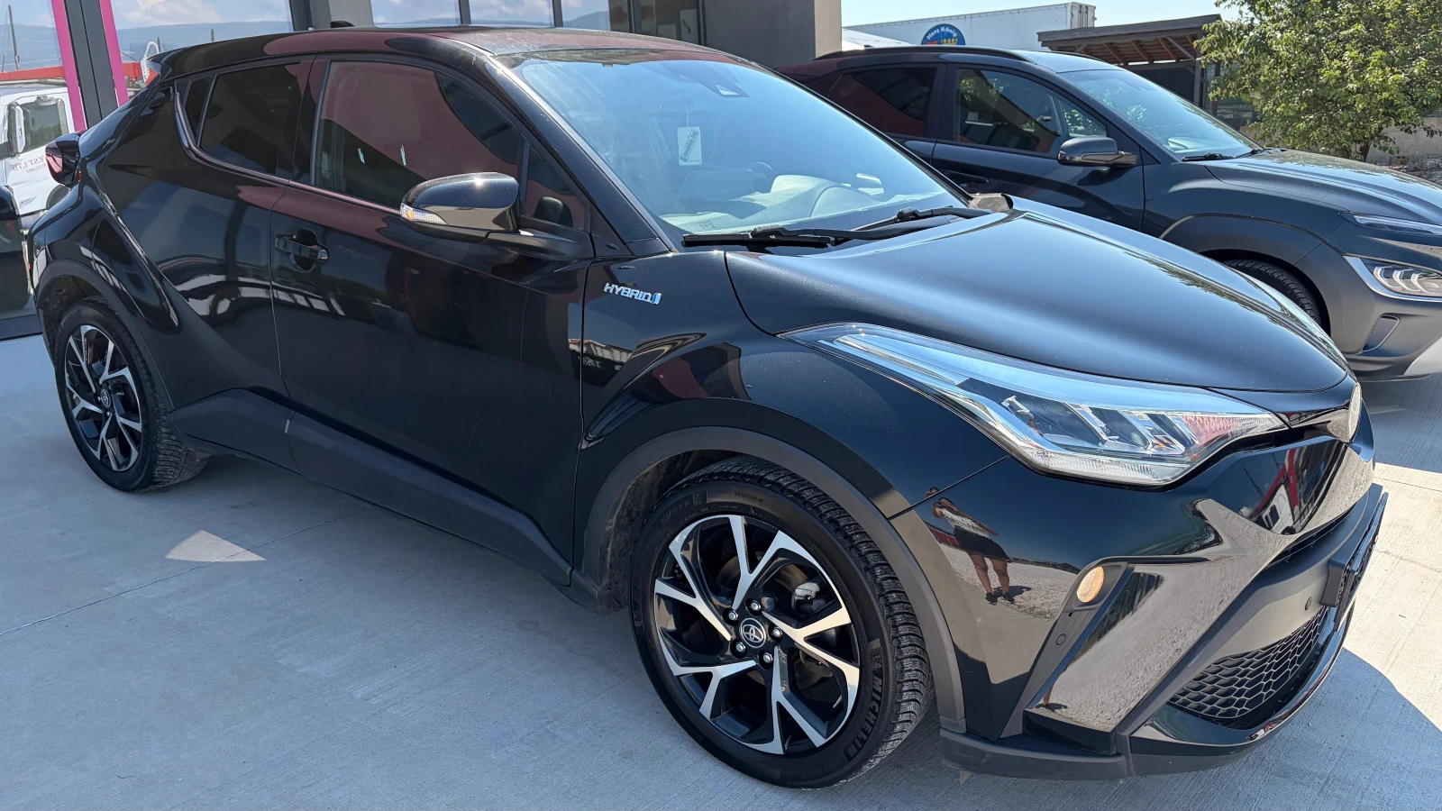 Toyota C-HR 1.8 HYBRID , снимка 3 - Автомобили и джипове - 55045098
