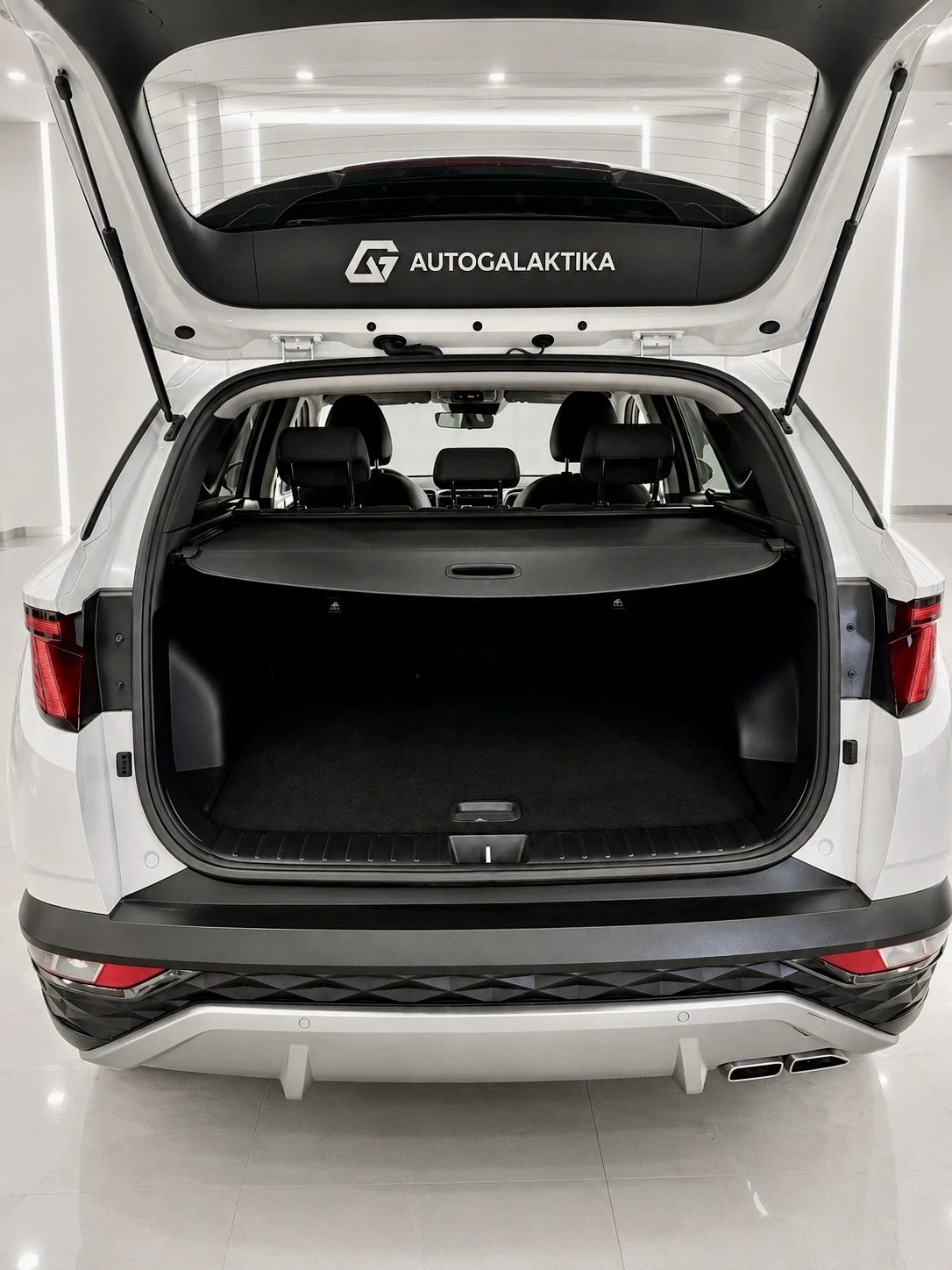 Hyundai Tucson CRDi Mild-Hybrid 4x4 Автоматик 09.2021 г., снимка 14 - Автомобили и джипове - 55828723