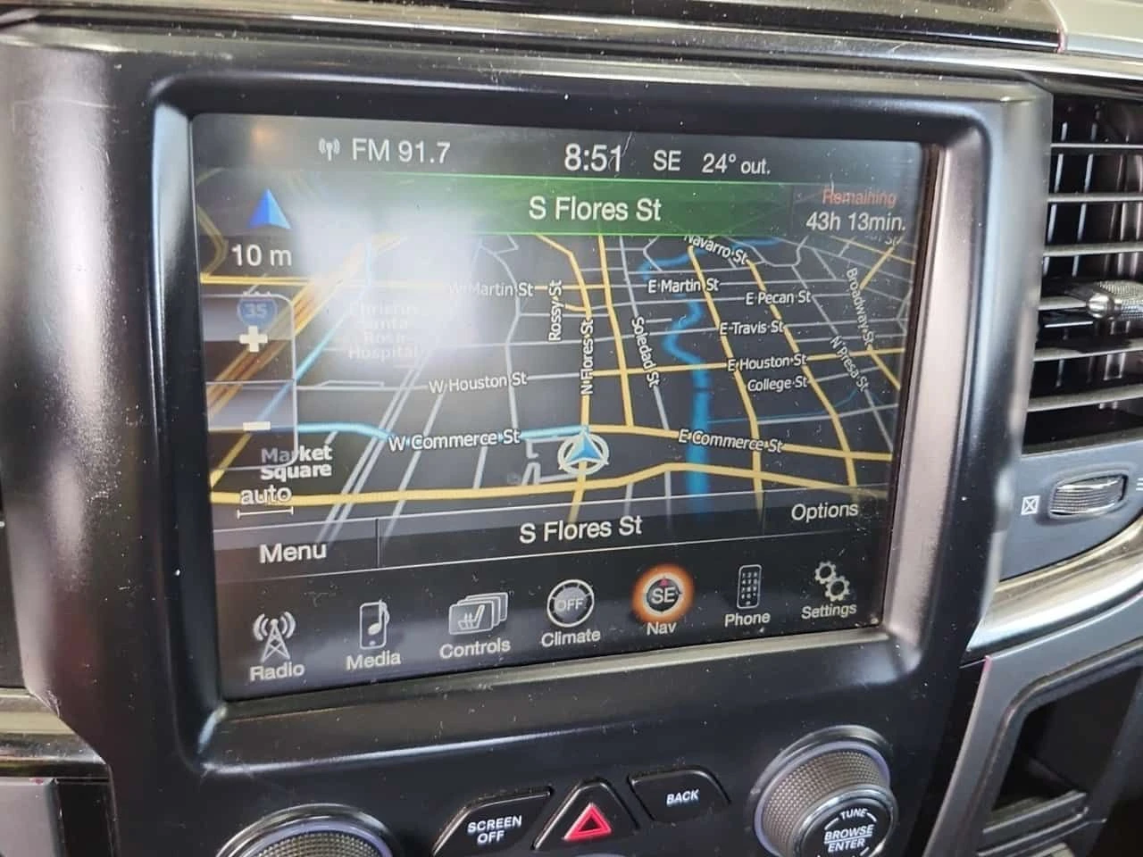Dodge RAM 1500   5.7L SPORT / КОЖА / ПОДГРЕВ / ПАНОРАМА , снимка 11 - Автомобили и джипове - 55471988