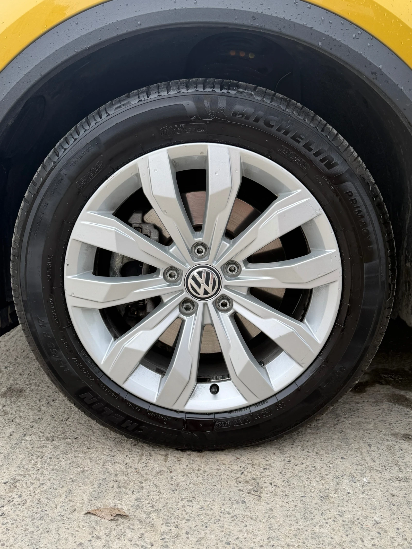 VW T-Roc, снимка 8 - Автомобили и джипове - 56349486