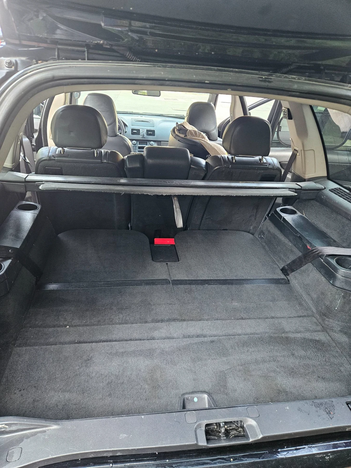 Volvo Xc90 2.4 D5 AWD 220�.�. 7 ������ | Mobile.bg � ����������� 14