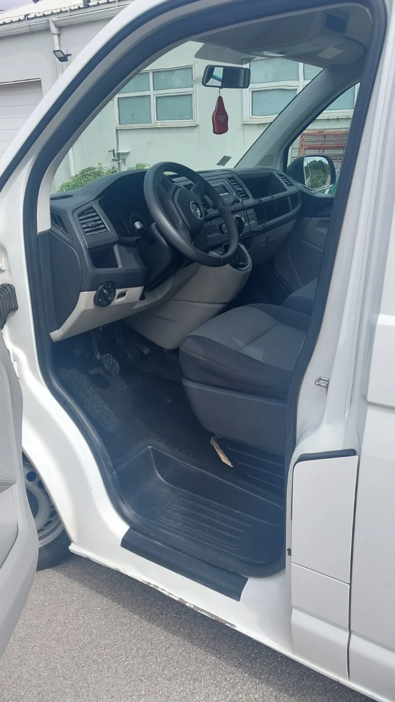 VW Transporter, снимка 6 - Бусове и автобуси - 47360838