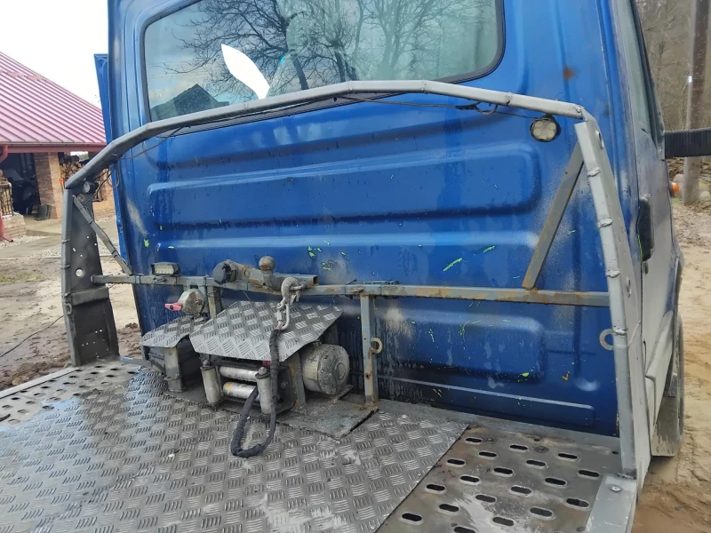 Iveco 35c17 Пътна помощ, снимка 5 - Бусове и автобуси - 53471292