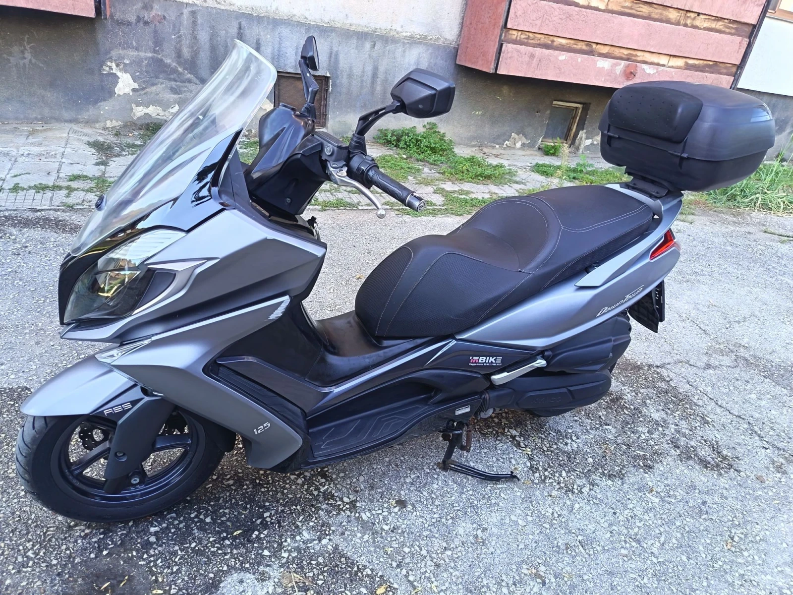 Kymco Downtown 125, снимка 3 - Мотоциклети и мототехника - 55980658