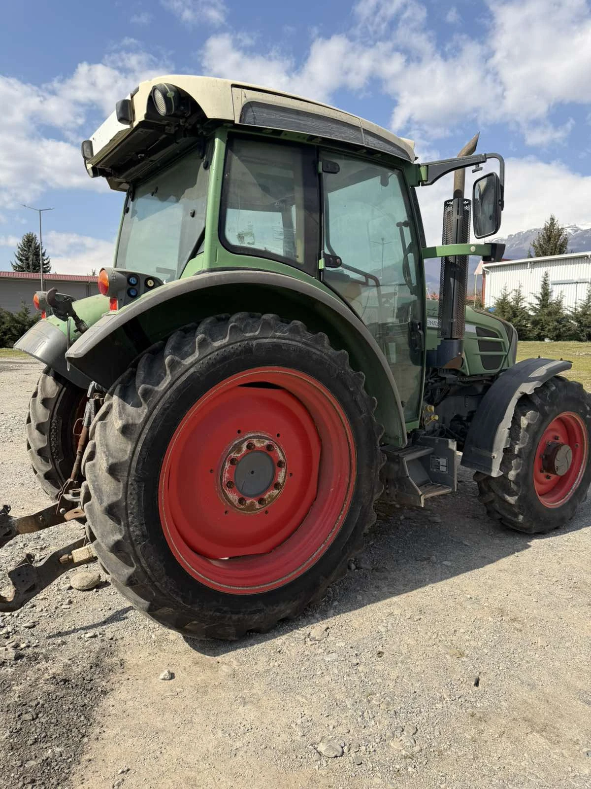 Трактор Fendt 210 Vario, снимка 5 - Селскостопанска техника - 53882363