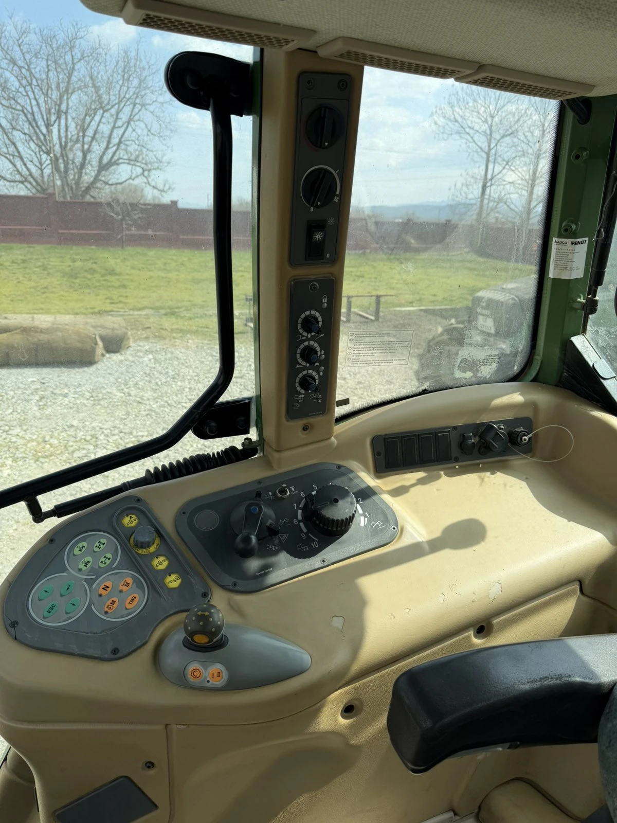 Трактор Fendt 210 Vario, снимка 10 - Селскостопанска техника - 53882363