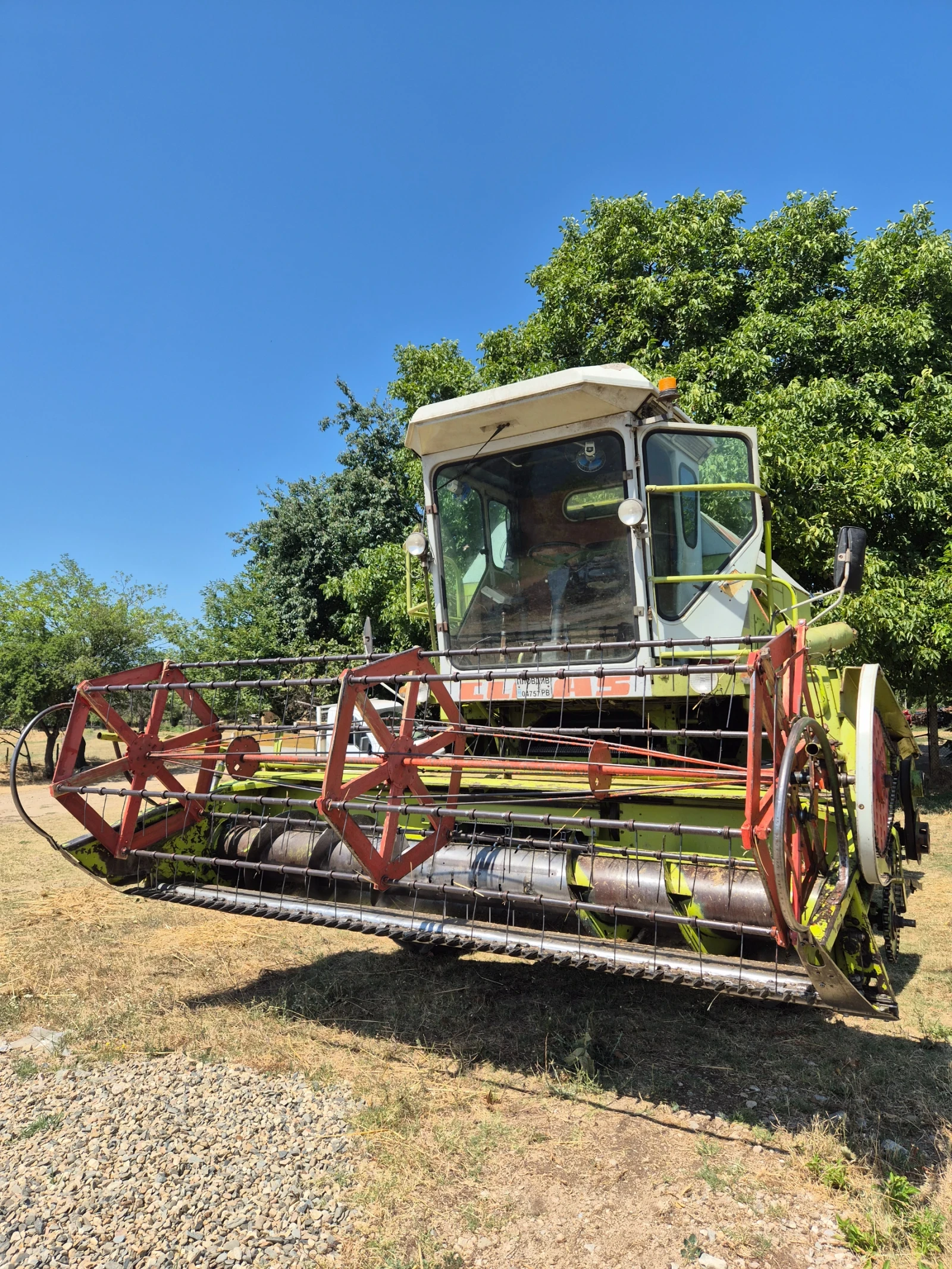 Комбайн Claas Dominator 58, снимка 4 - Селскостопанска техника - 55531883