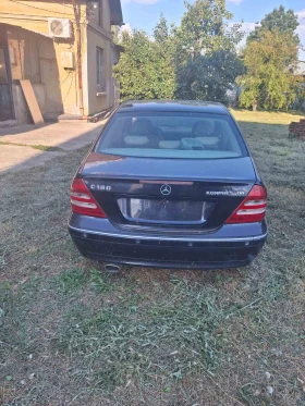 Мерцедес w203 C180 на части, снимка 2