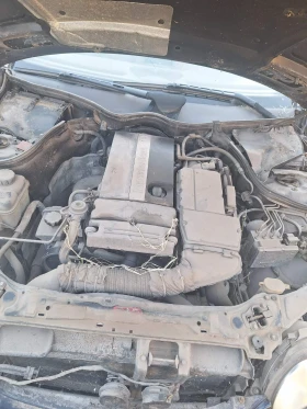 Мерцедес w203 C180 на части, снимка 7