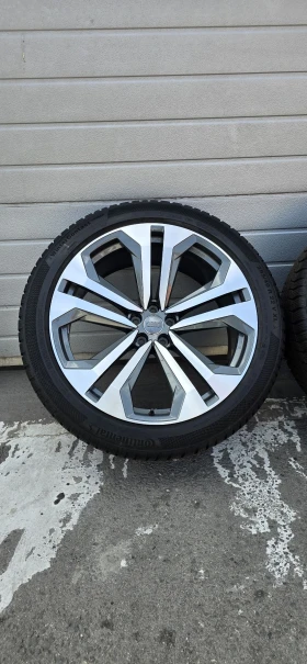 Гуми с джанти Continental 285/40R22, снимка 1