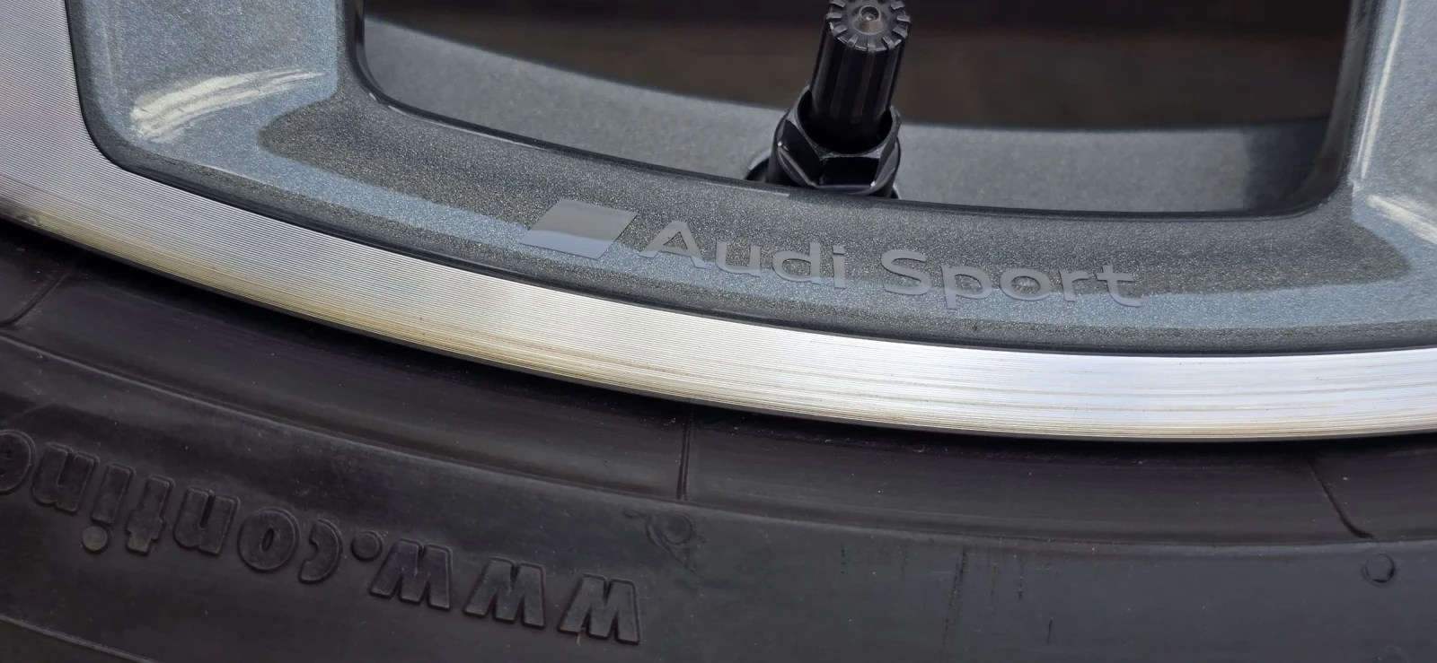 ���� � ������ 285/40R22 �� Audi SQ8 | Mobile.bg � ����������� 5