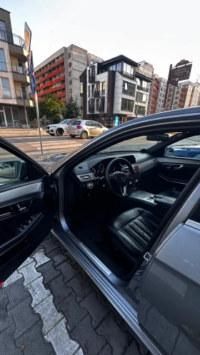 Mercedes-Benz E 300, снимка 9