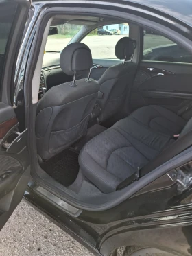 Mercedes-Benz E 220, снимка 9