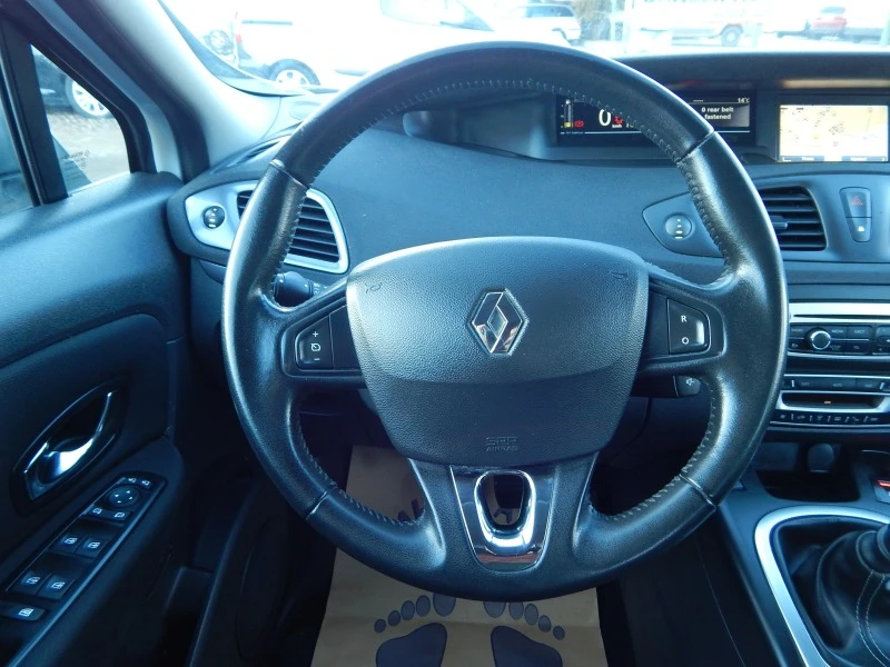 Renault Scenic 1.5DCI* EURO6* КАТО НОВА* XMOD* , снимка 12 - Автомобили и джипове - 44096781