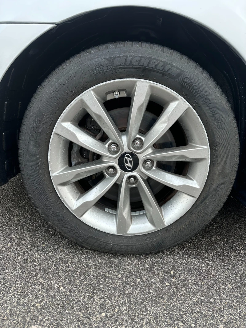 Hyundai I40 2.0I НОВ ВНОС, снимка 15 - Автомобили и джипове - 51484716