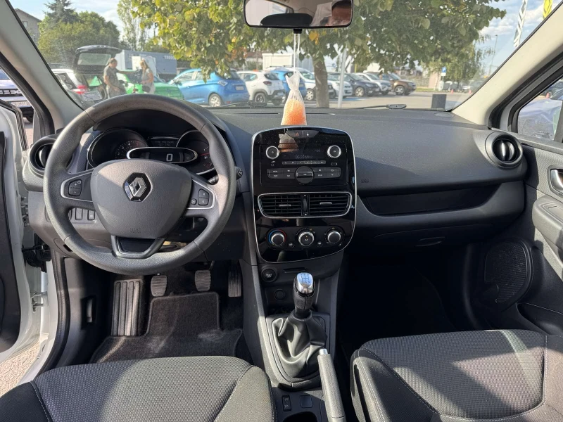 Renault Clio 1.5 DCI, снимка 14 - Автомобили и джипове - 51848910