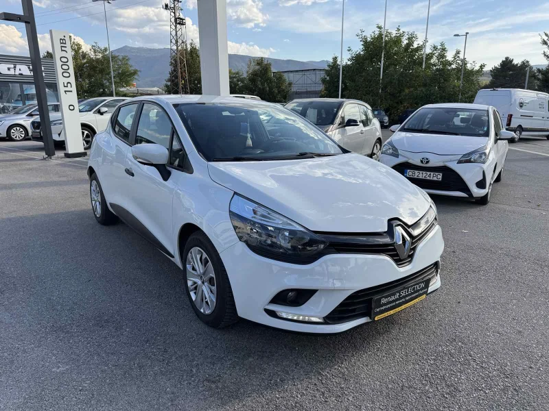 Renault Clio 1.5 DCI, снимка 8 - Автомобили и джипове - 51848910