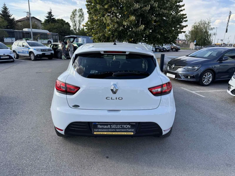 Renault Clio 1.5 DCI, снимка 5 - Автомобили и джипове - 51848910
